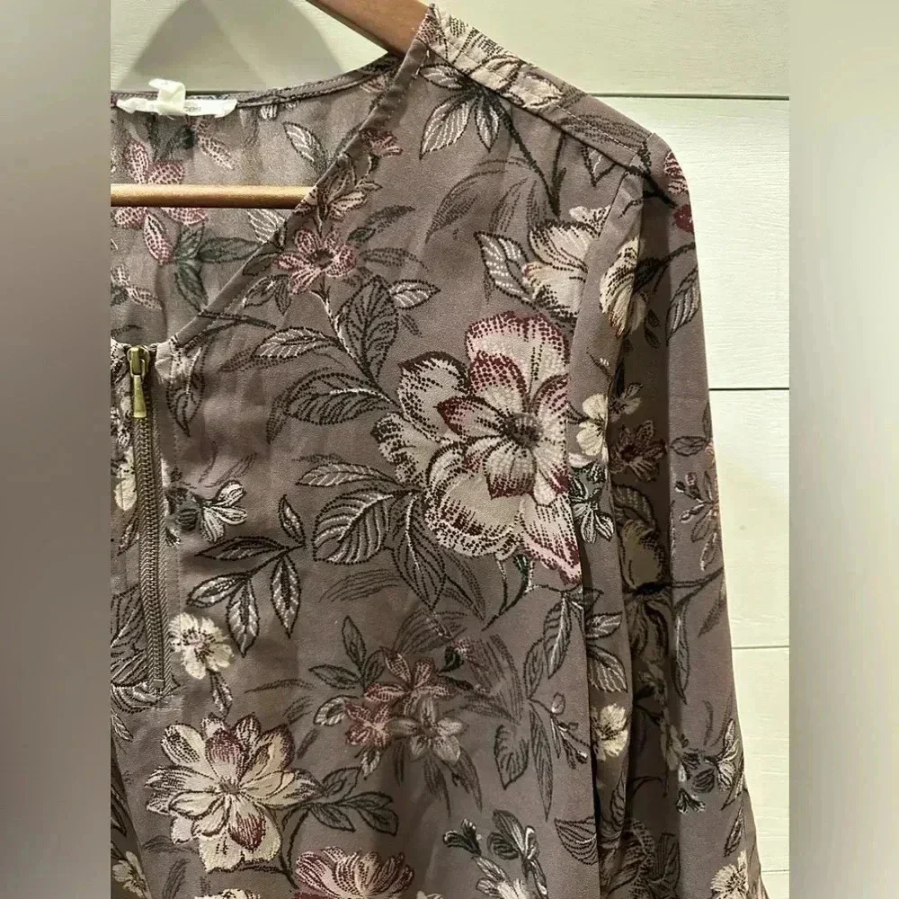 Maurice’s Blouse with Zipper- women’s small